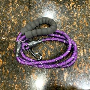 NWT Dog Leash 6’ Purple